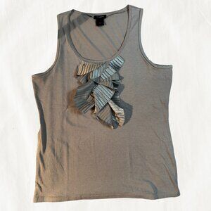 ANN TAYLOR: Sleeveless Top with Ruffles